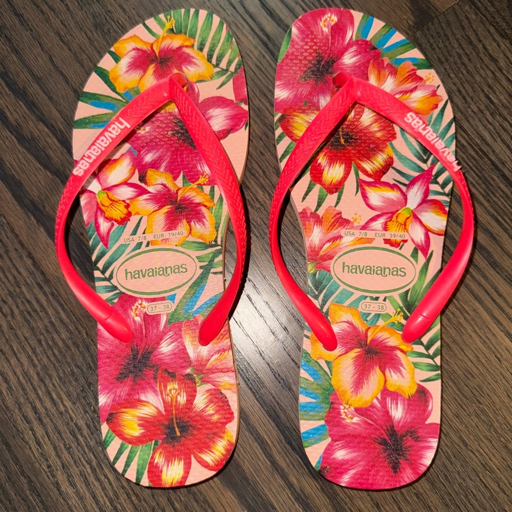 Havaianas Tropical Red Flip Flops